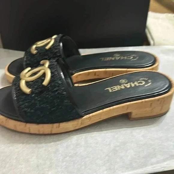 Chanel Tweed Cork CC Mule Sandal - Picture 2 of 7